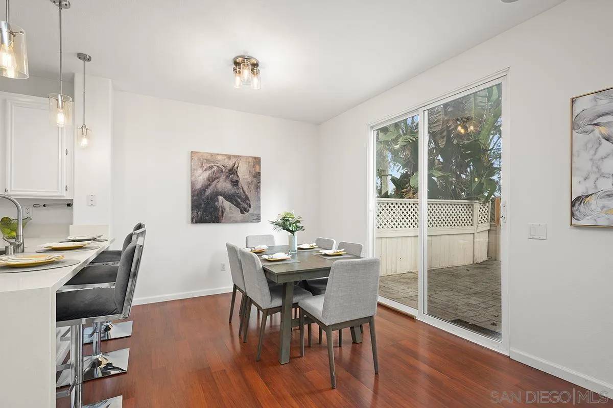 San Diego, CA 92123,9739 W Canyon Terrace #4