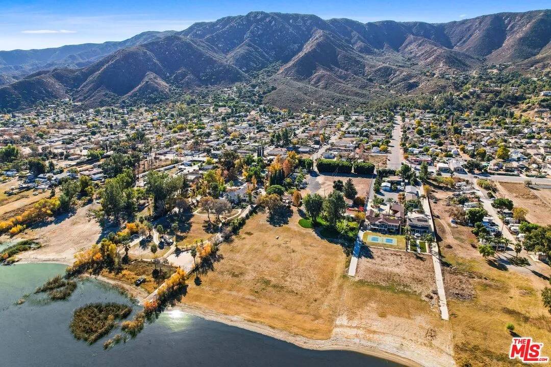 Lake Elsinore, CA 92530,17690 Grand Ave