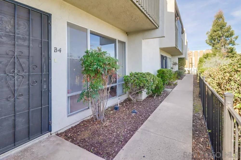 San Diego, CA 92123,3282 Berger Ave #B4
