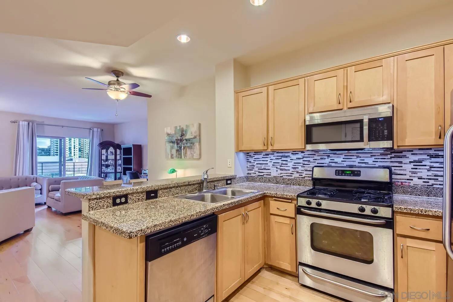 San Diego, CA 92101,450 J St #6041