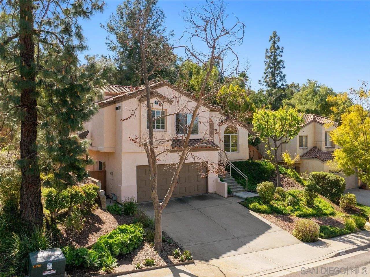 Escondido, CA 92026,1843 Centennial Way