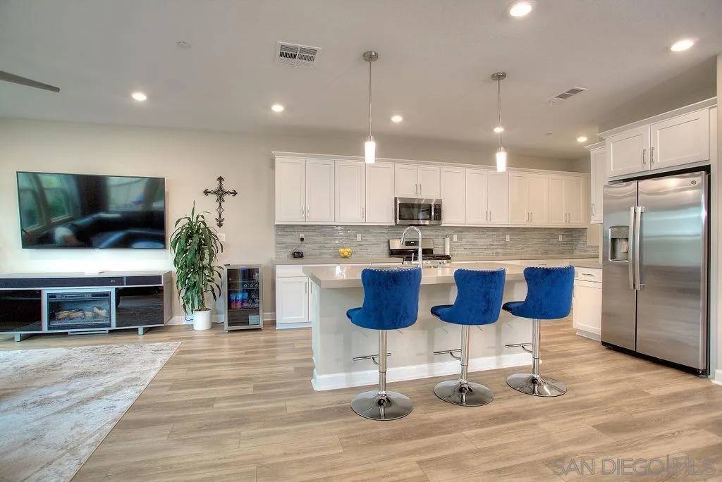 Spring Valley, CA 91977,2305 Venus Ct