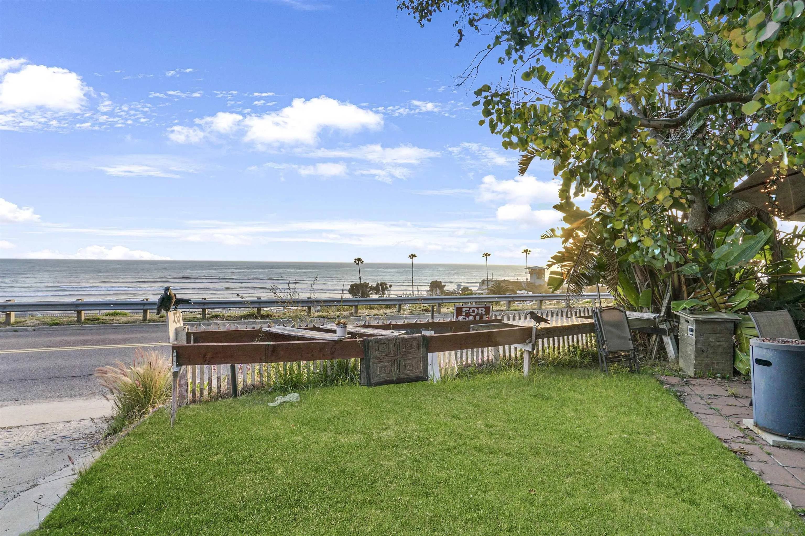 Cardiff By The Sea, CA 92007,2369 San Elijo Ave