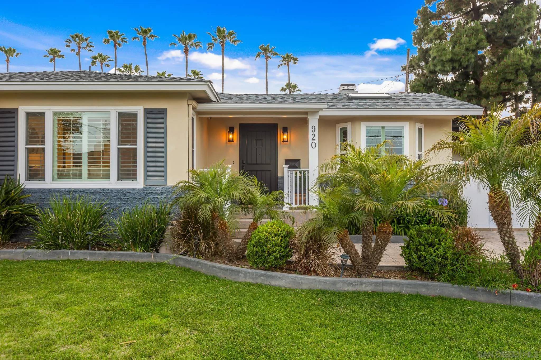 San Diego, CA 92106,920 Moana Drive
