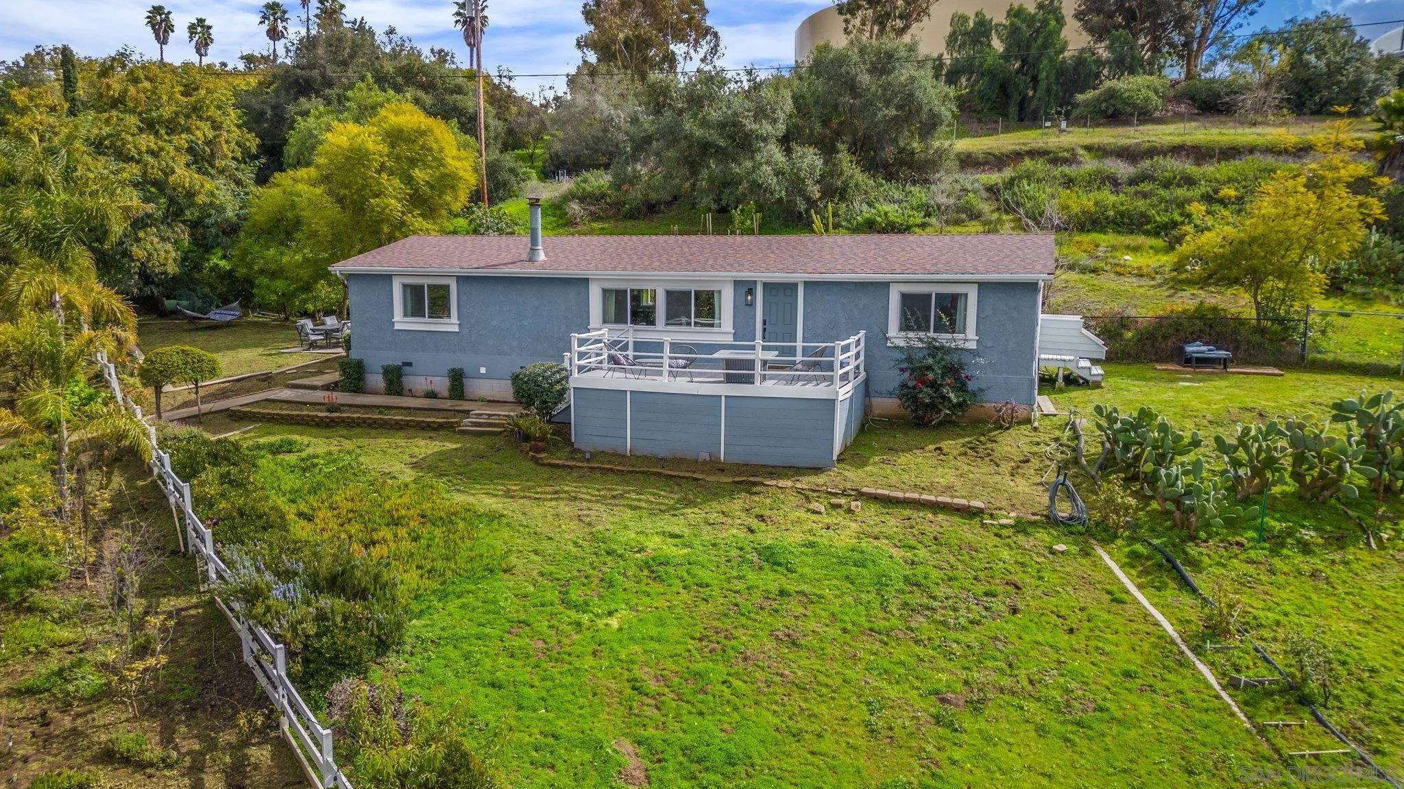Fallbrook, CA 92028,2113 Fallen Leaf Lane