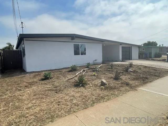 Imperial Beach, CA 91932,821 Holly