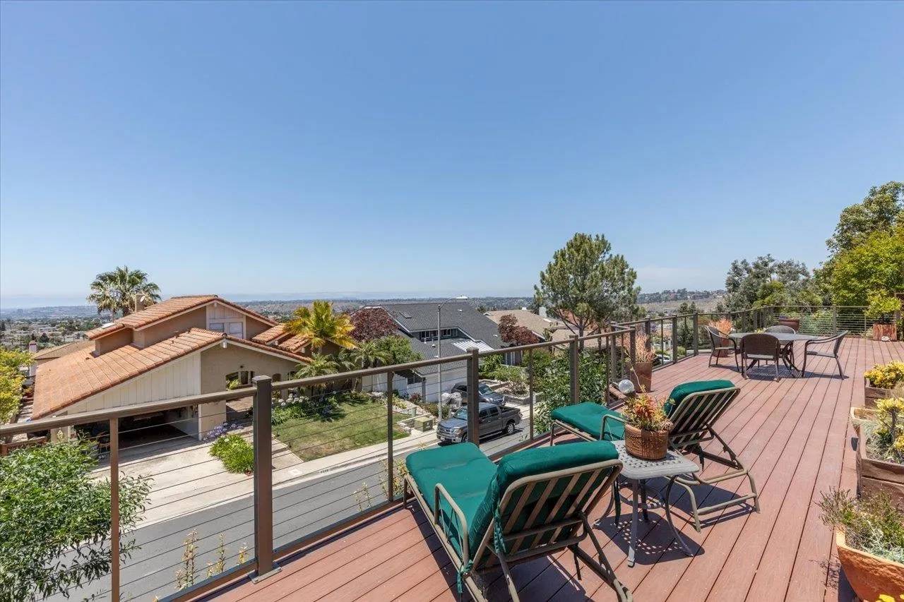 San Diego, CA 92120,6336 Bernadette Ln