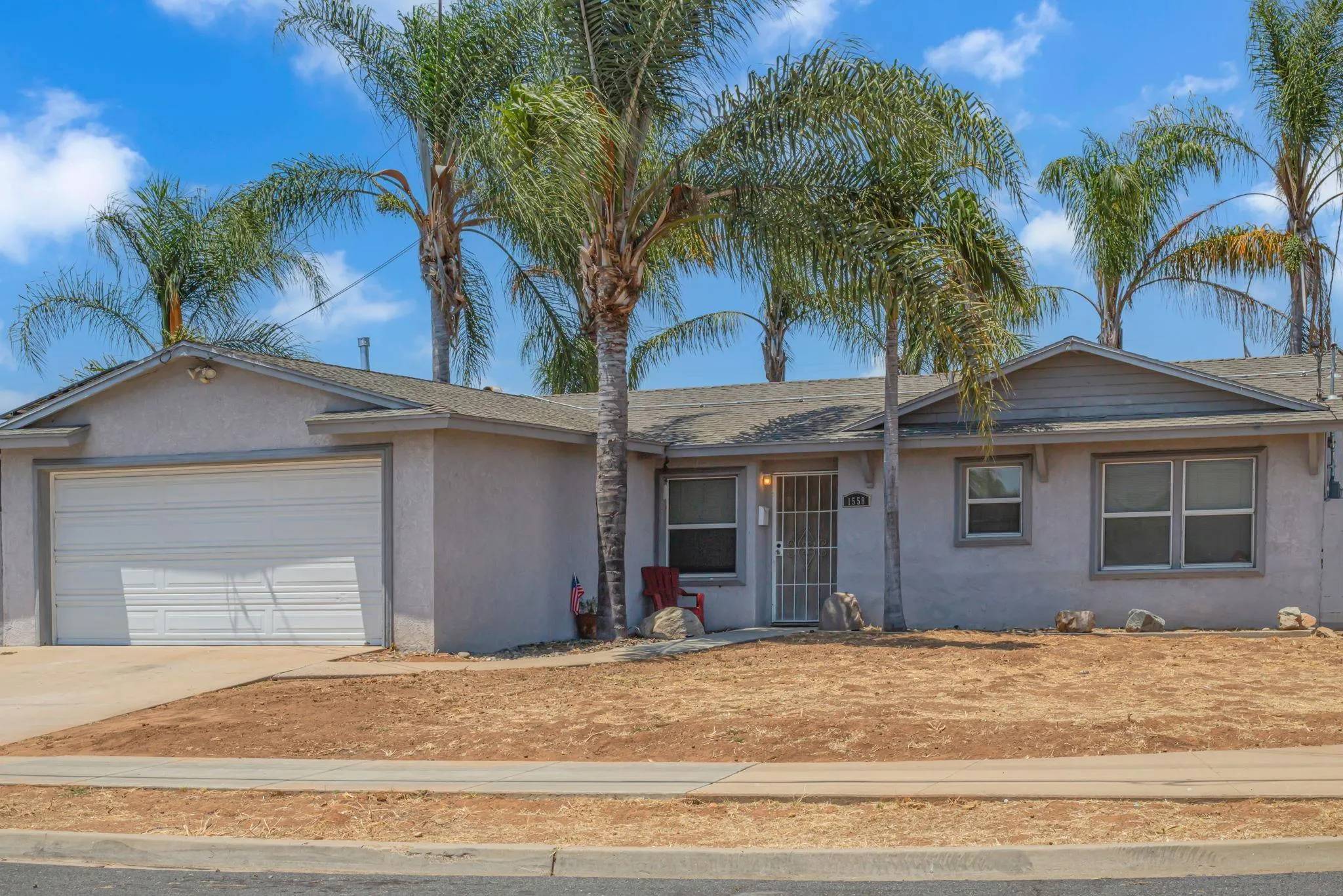 El Cajon, CA 92019,1558 Norran Ave