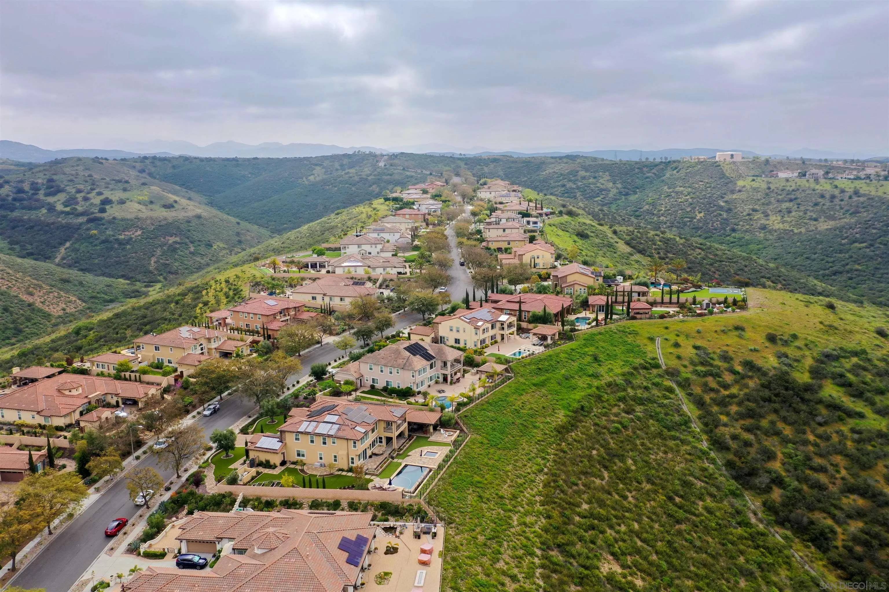San Diego, CA 92131,15623 Via Santa Pradera