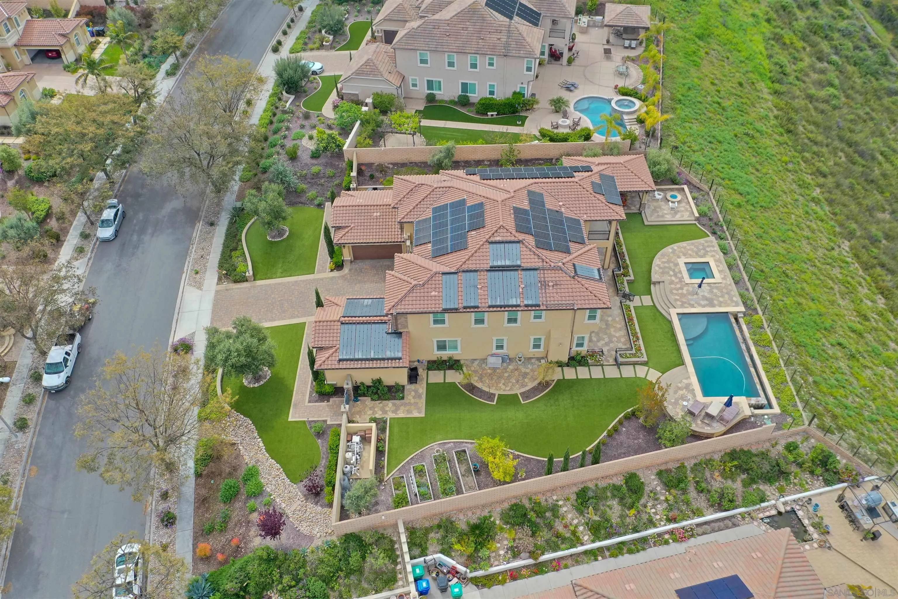San Diego, CA 92131,15623 Via Santa Pradera