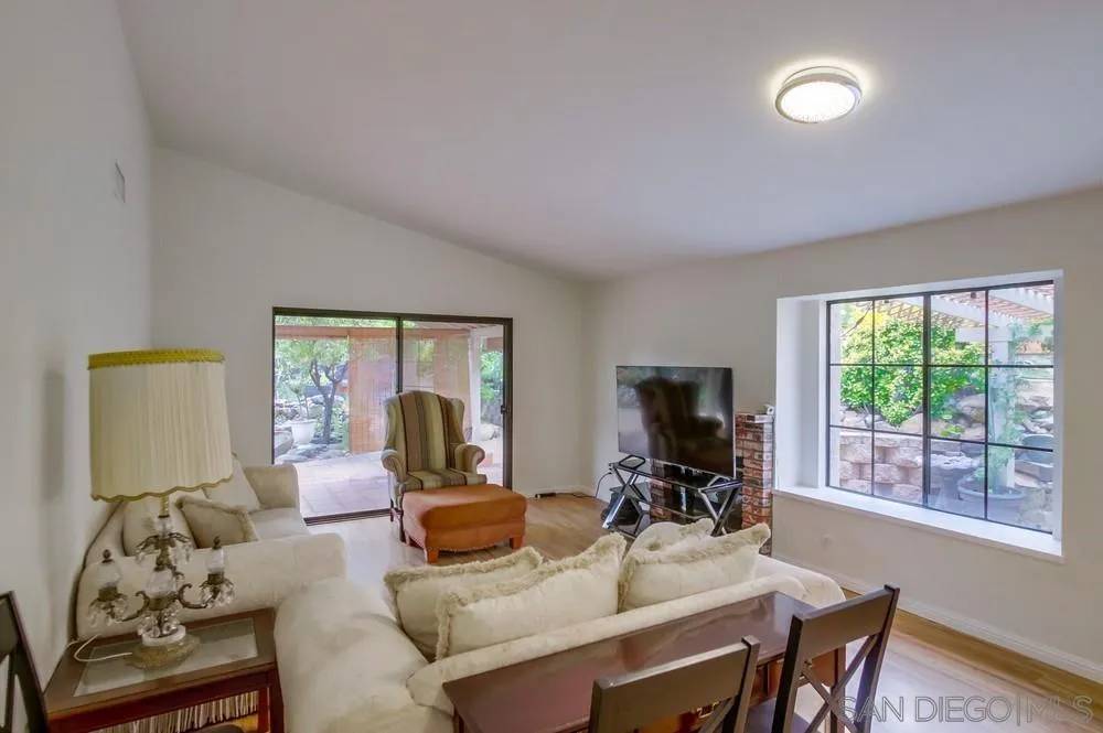 Spring Valley, CA 91977,10095 Jacoby Road