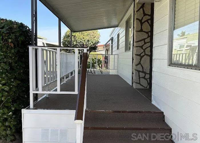 Vista, CA 92084,1501 Anza #98