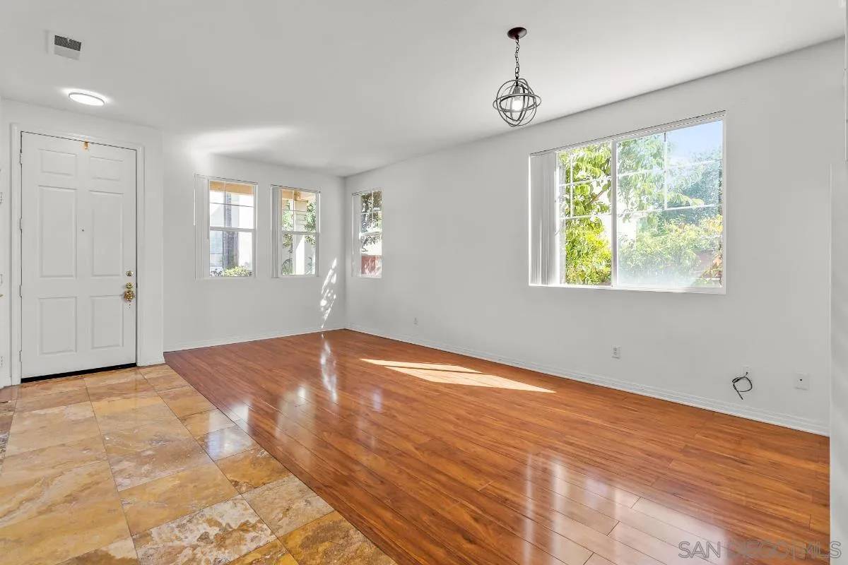 San Marcos, CA 92069,691 Glasgow Ct