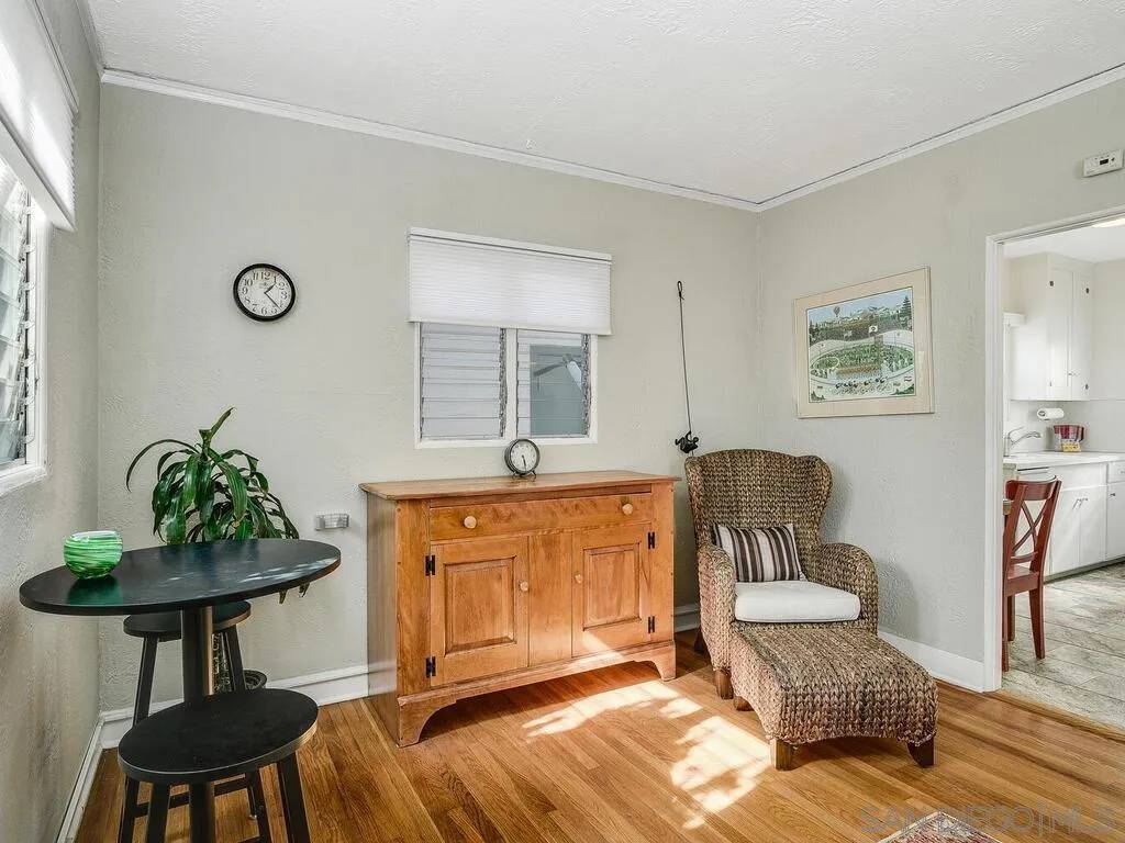 Coronado, CA 92118,938 C Avenue