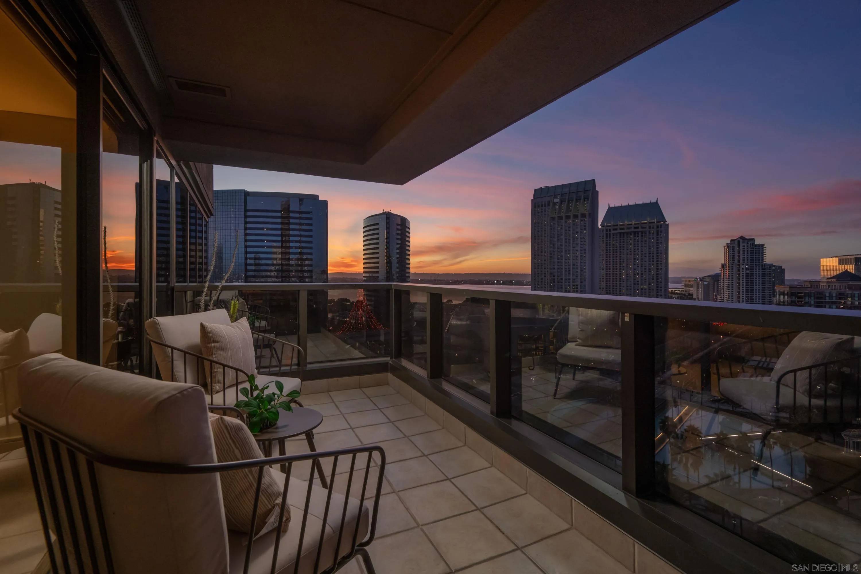 San Diego, CA 92101,100 Harbor Drive #1604