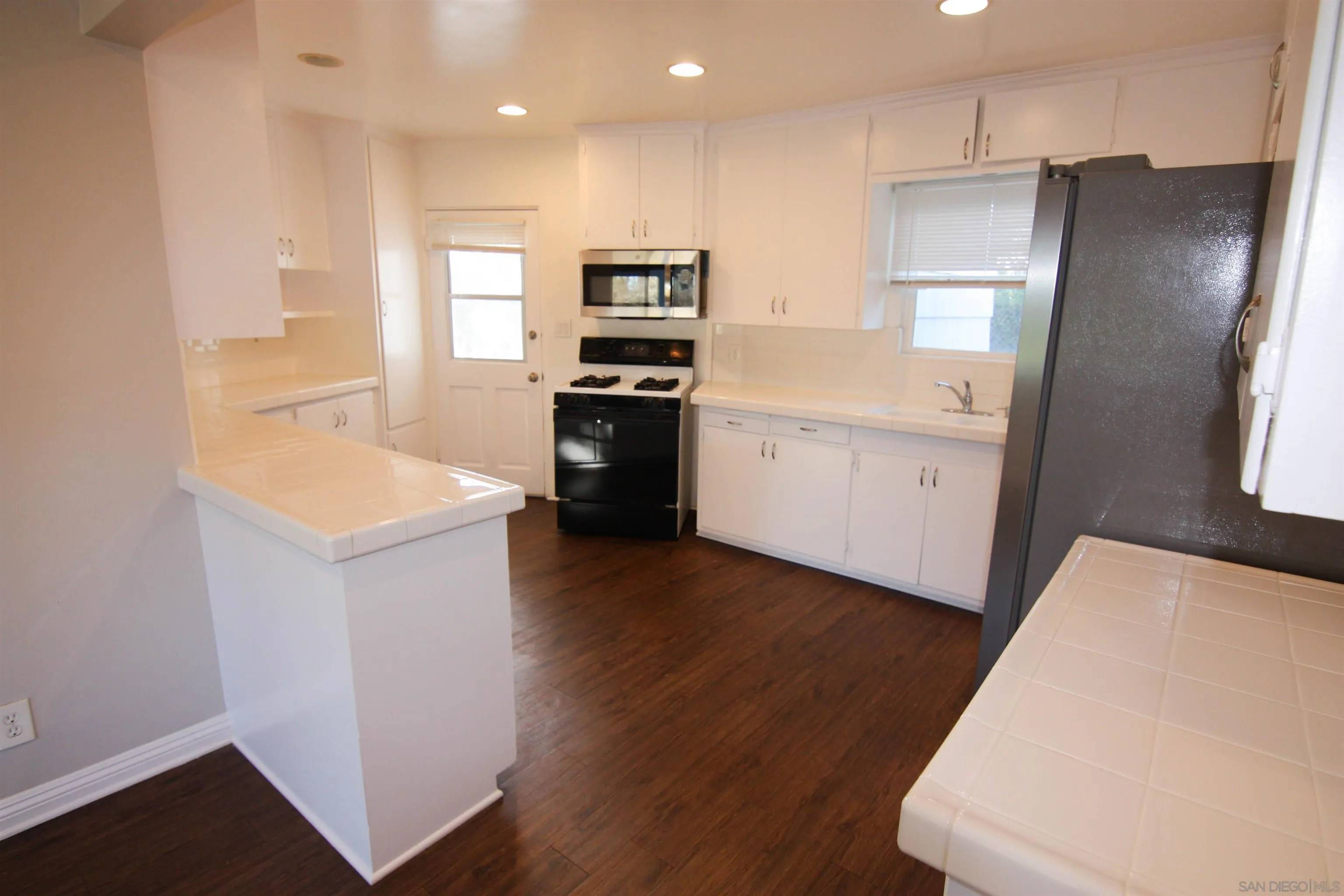 Bonita, CA 91902,3875 Grandview Pl