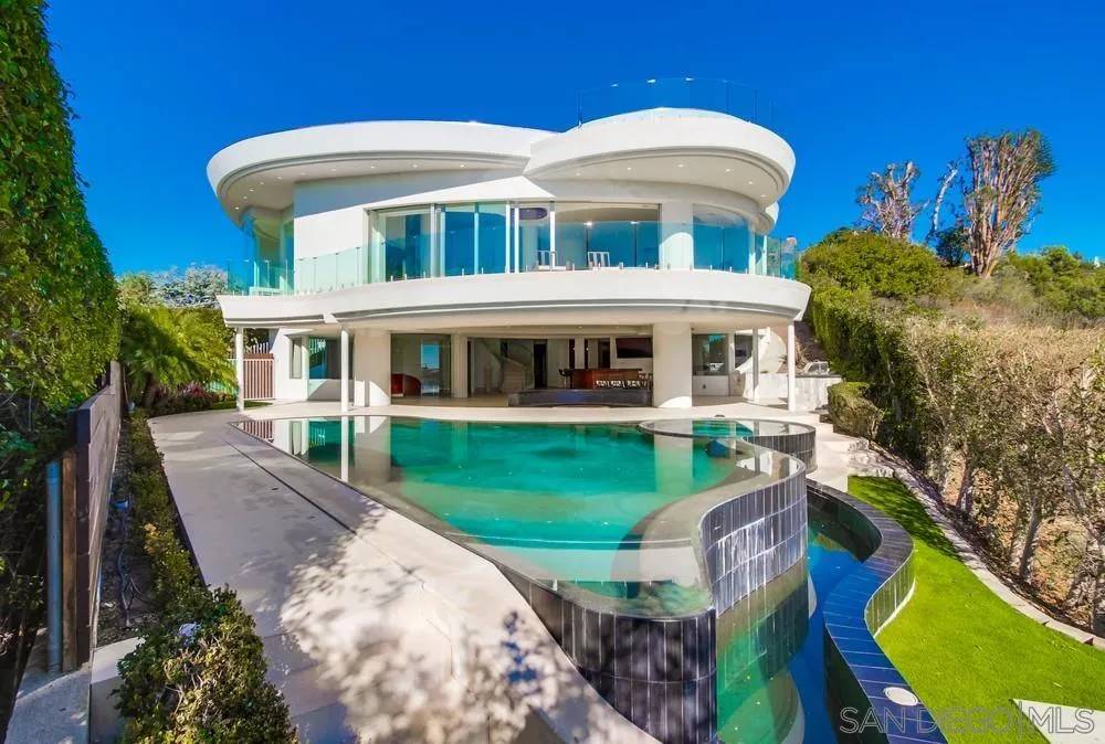 La Jolla, CA 92037,6125 Terryhill Dr