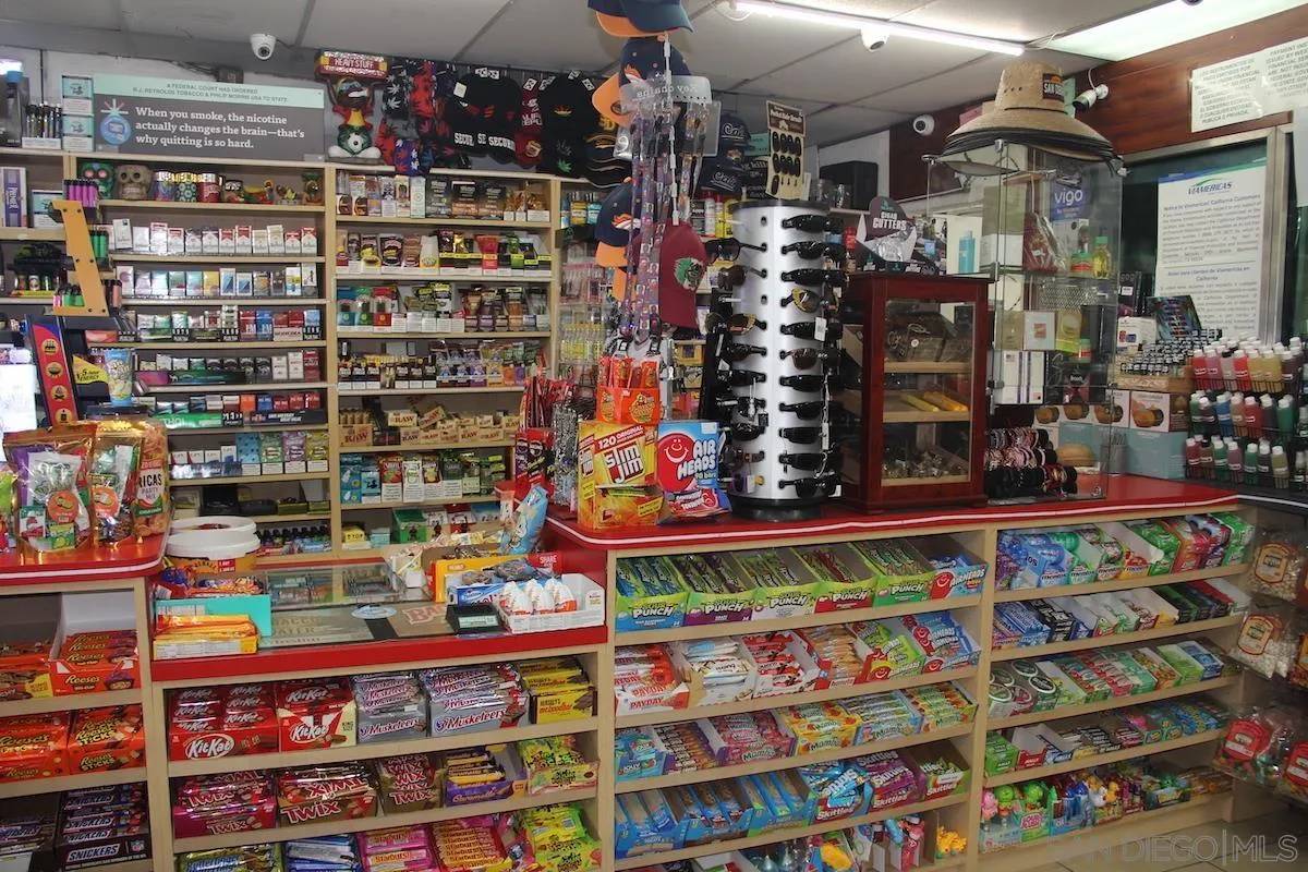 San Diego, CA 92113,5053-61 Churchward Street