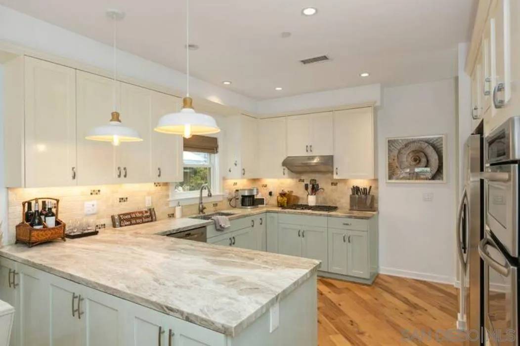 Coronado, CA 92118,840 C Ave