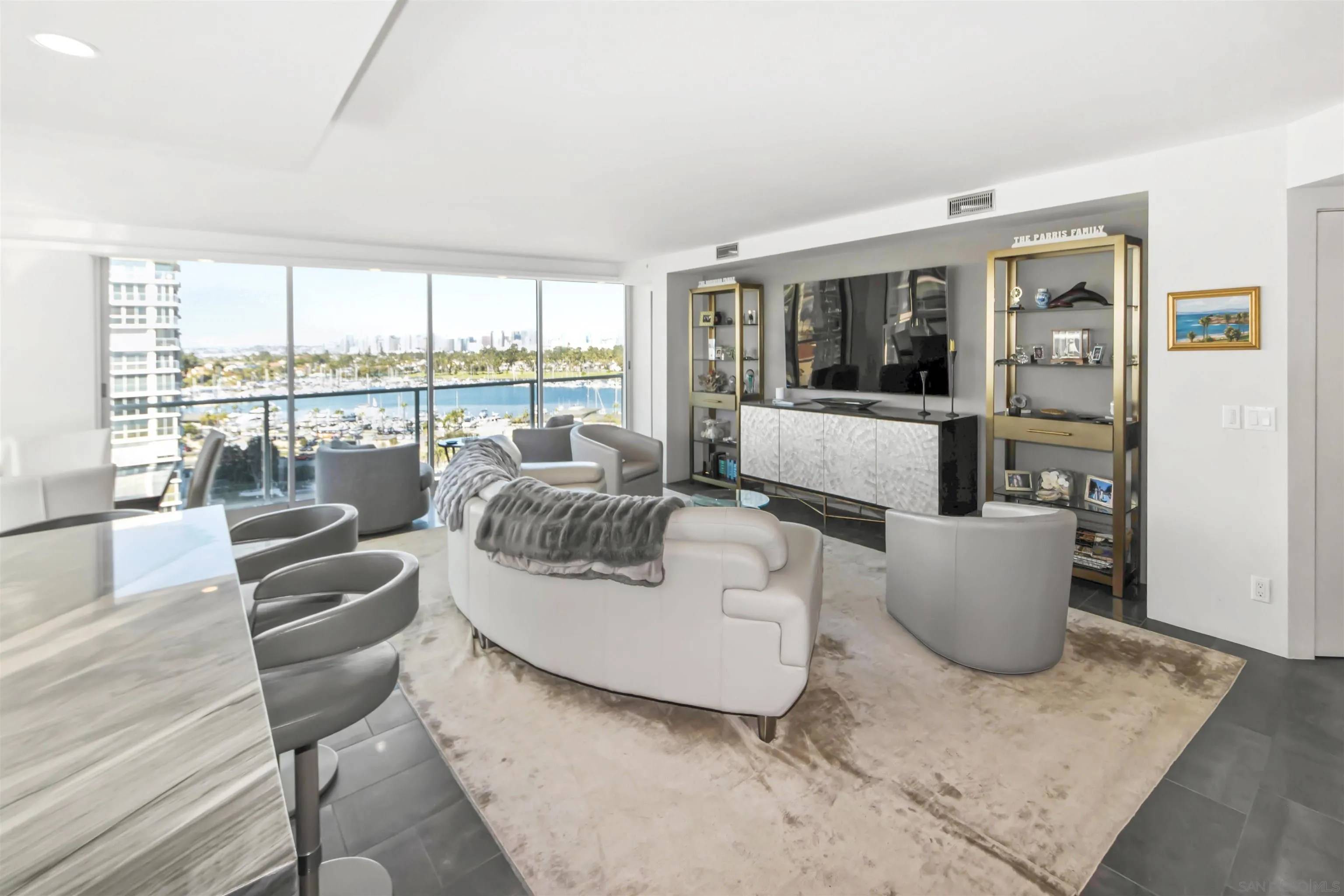 Coronado, CA 92118,1780 Avenida Del Mundo #904