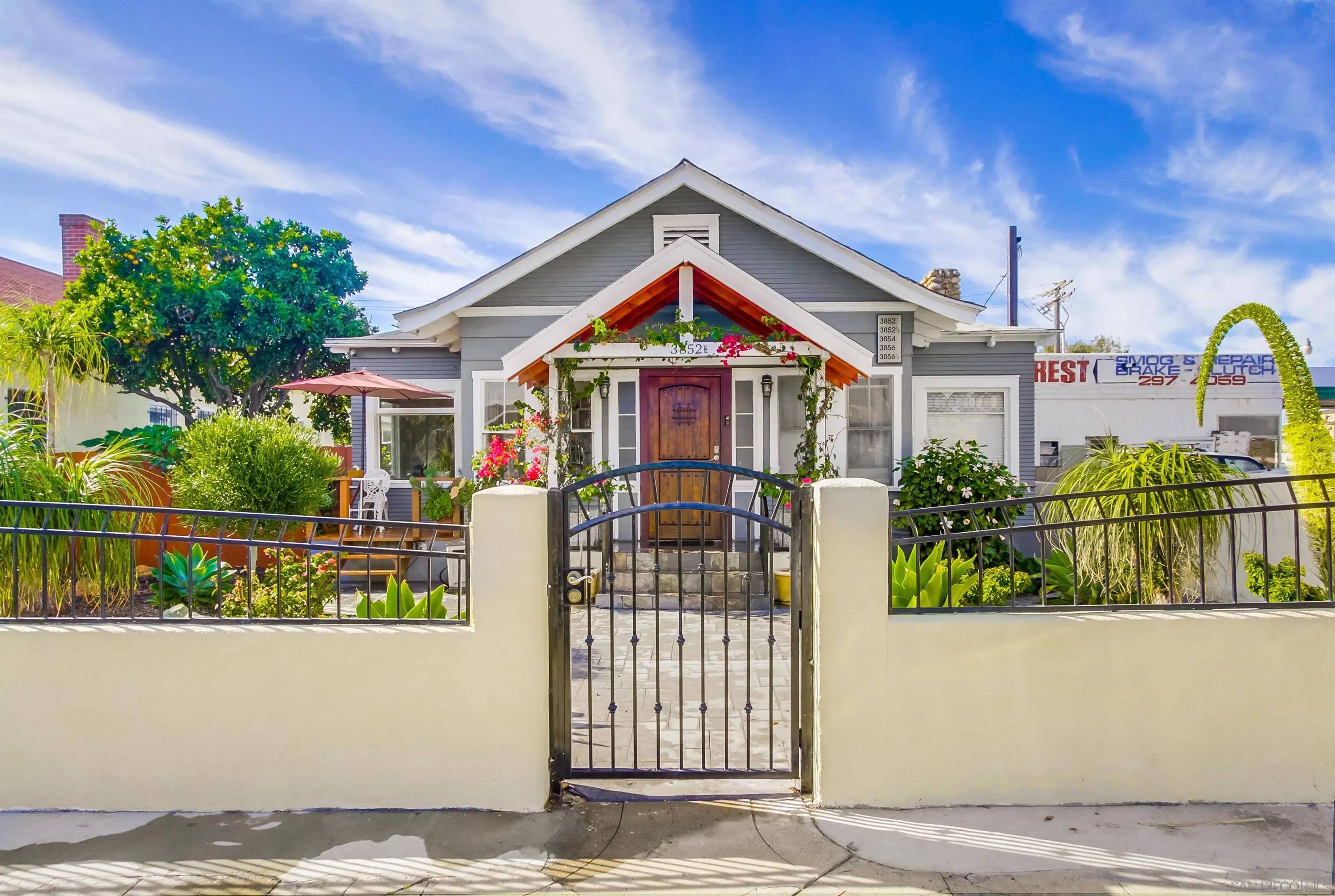 San Diego, CA 92103,3852-56 1st Ave