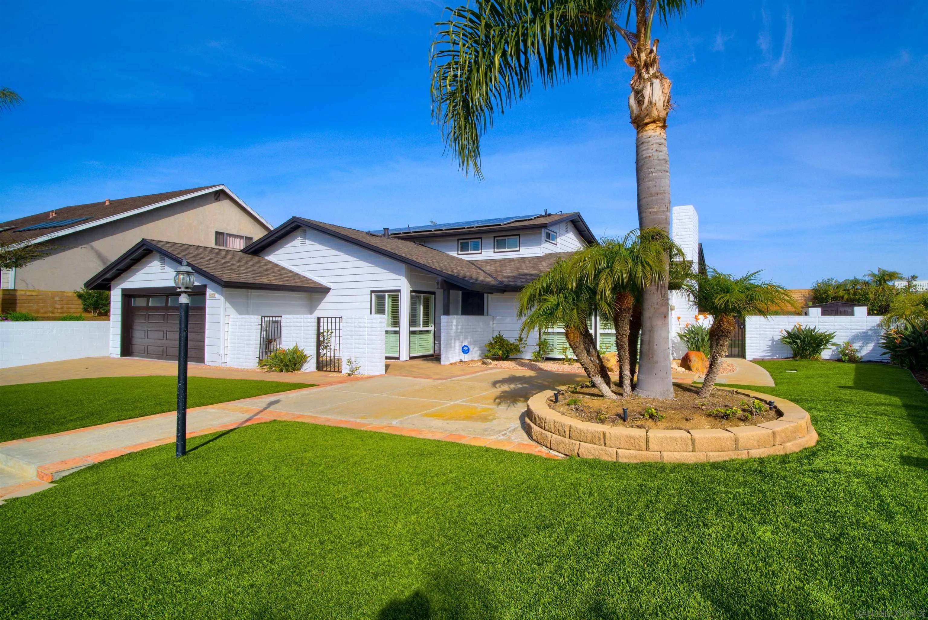 Solana Beach, CA 92075,624 Nardito Ln