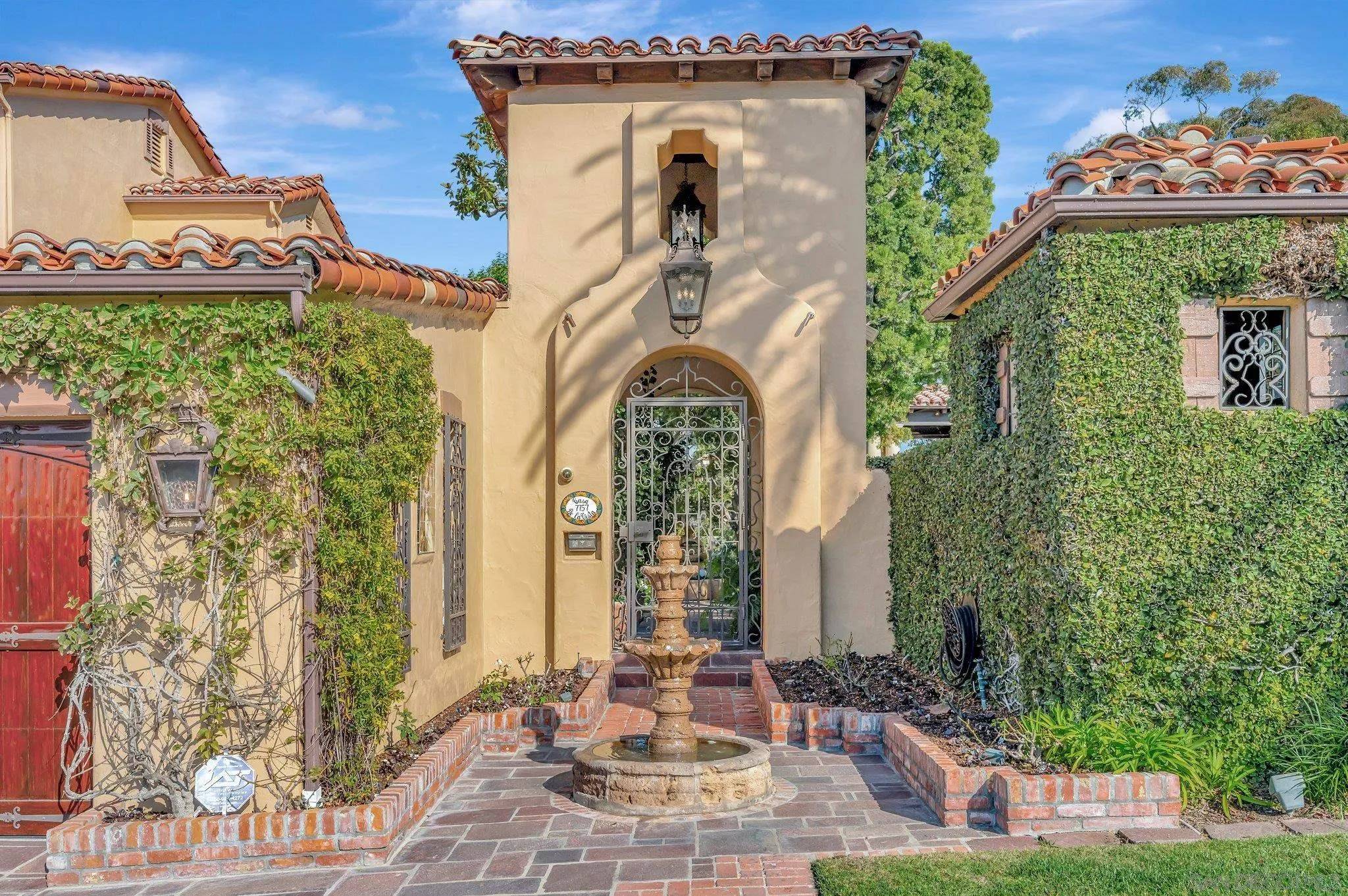 La Jolla, CA 92037,7757 Whitefield Place