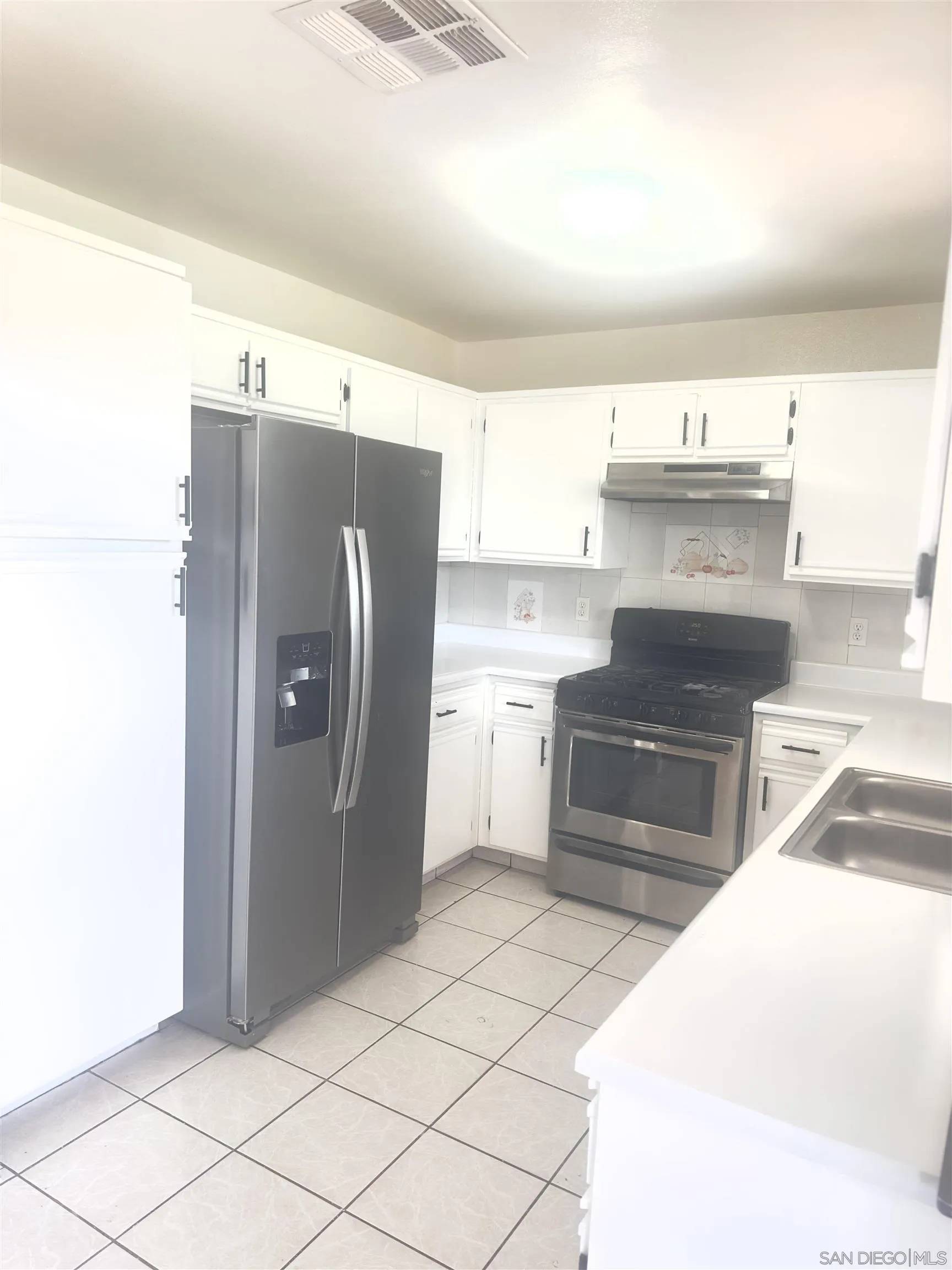 Calexico, CA 92231,1108 Camino Del Rio
