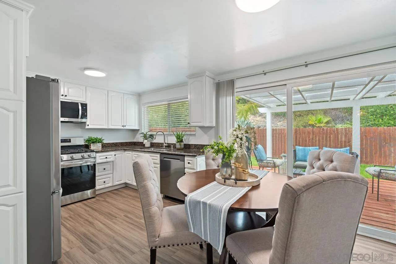 Poway, CA 92064,13315 Carriage Road