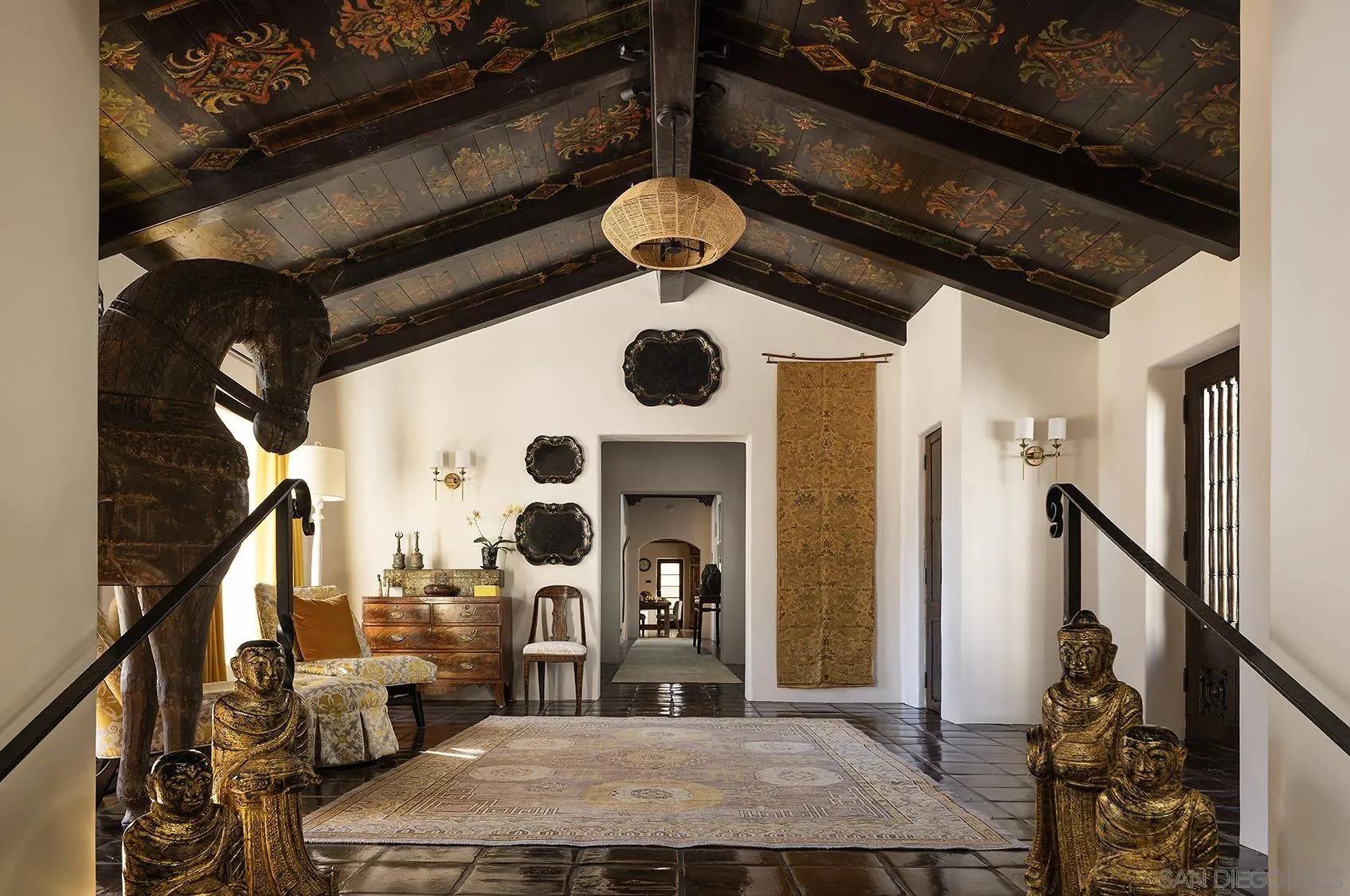 Rancho Santa Fe, CA 92067,6977 Las Colinas