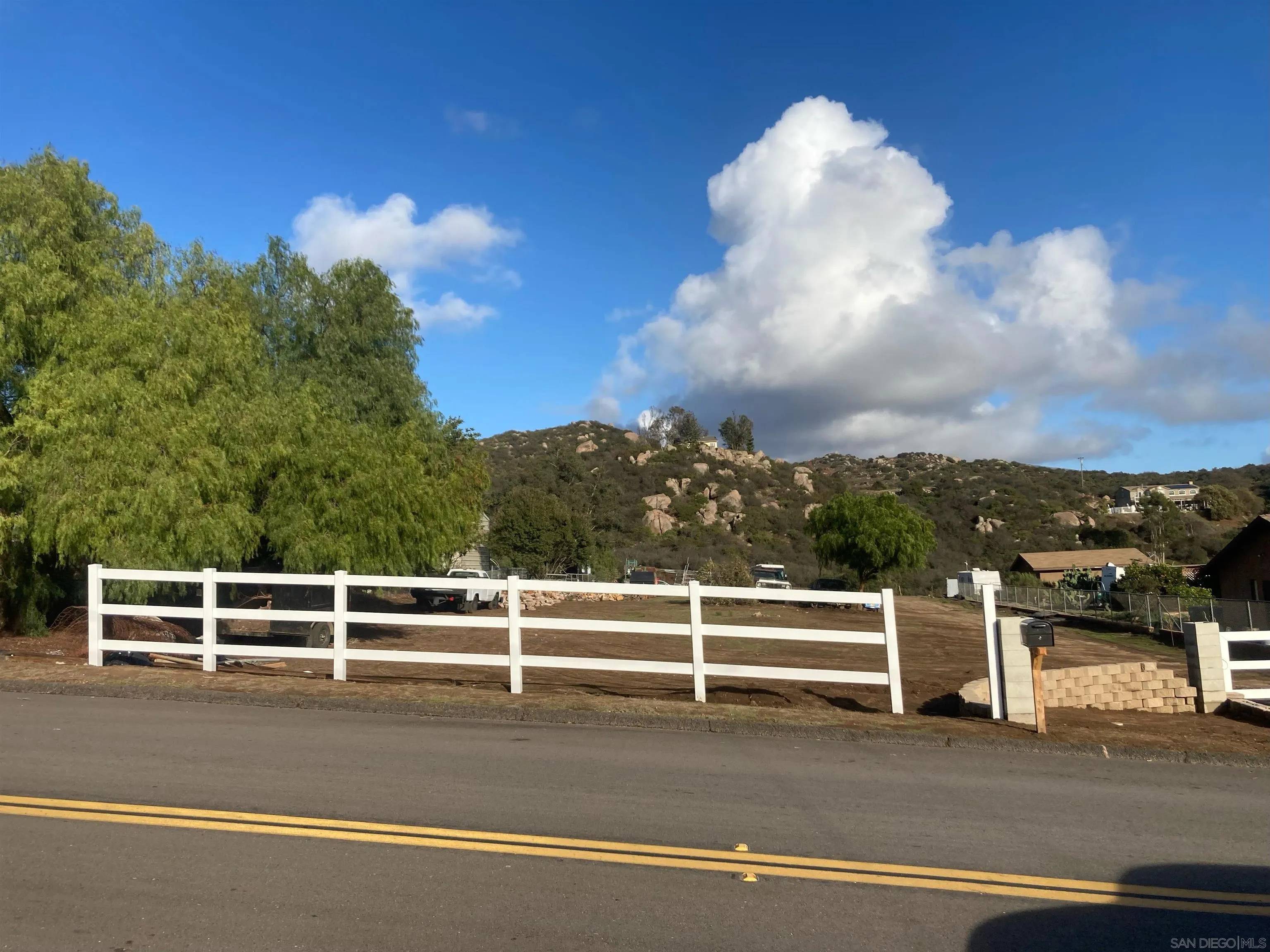 El Cajon, CA 92021,10041 Dunbar Lane #1