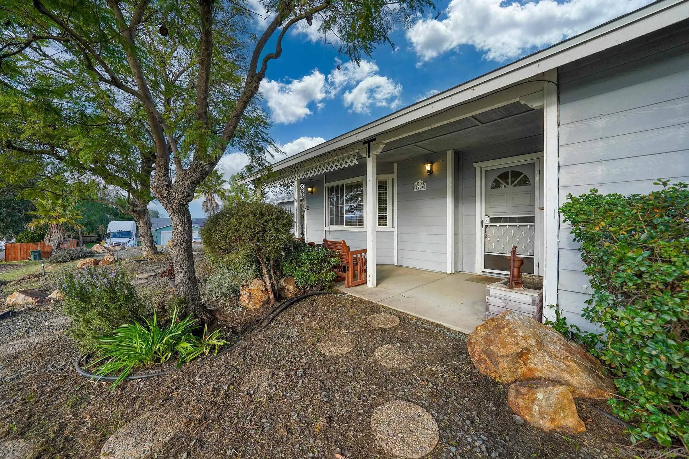 Ramona, CA 92065,1250 Ramona Street