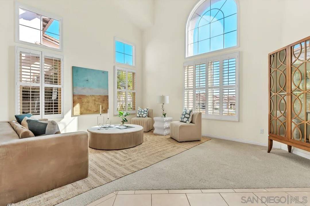 La Jolla, CA 92037,1374 Caminito Balada