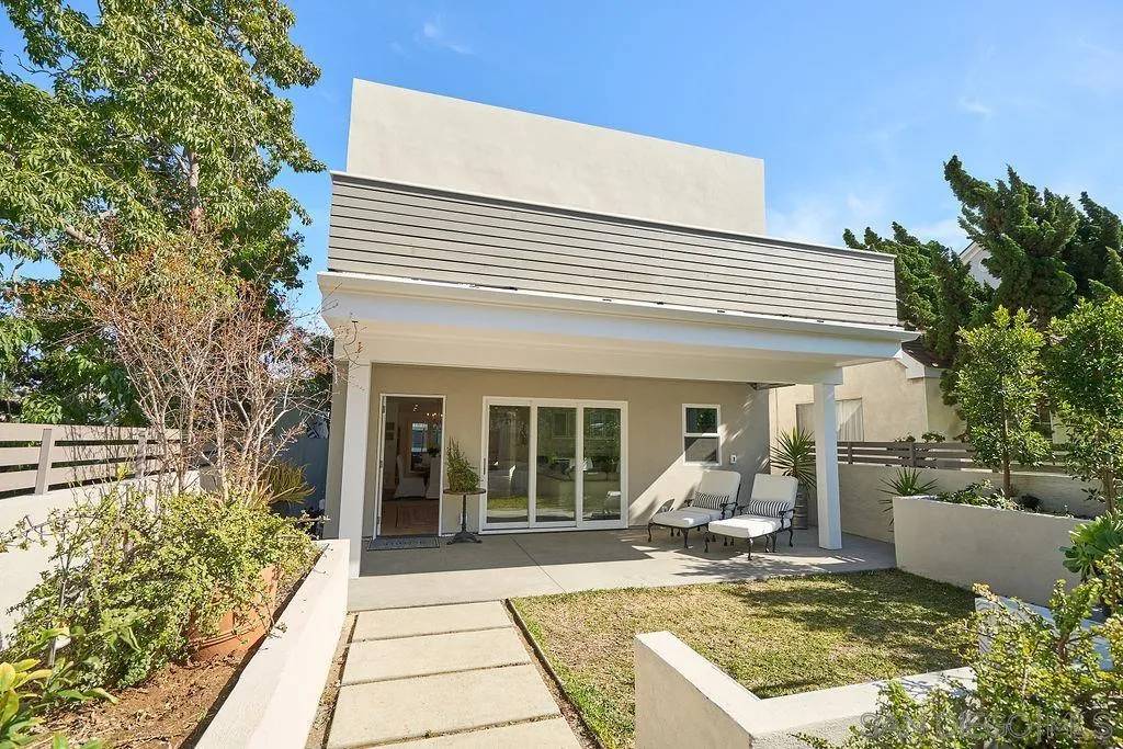 Coronado, CA 92118,339 C Ave