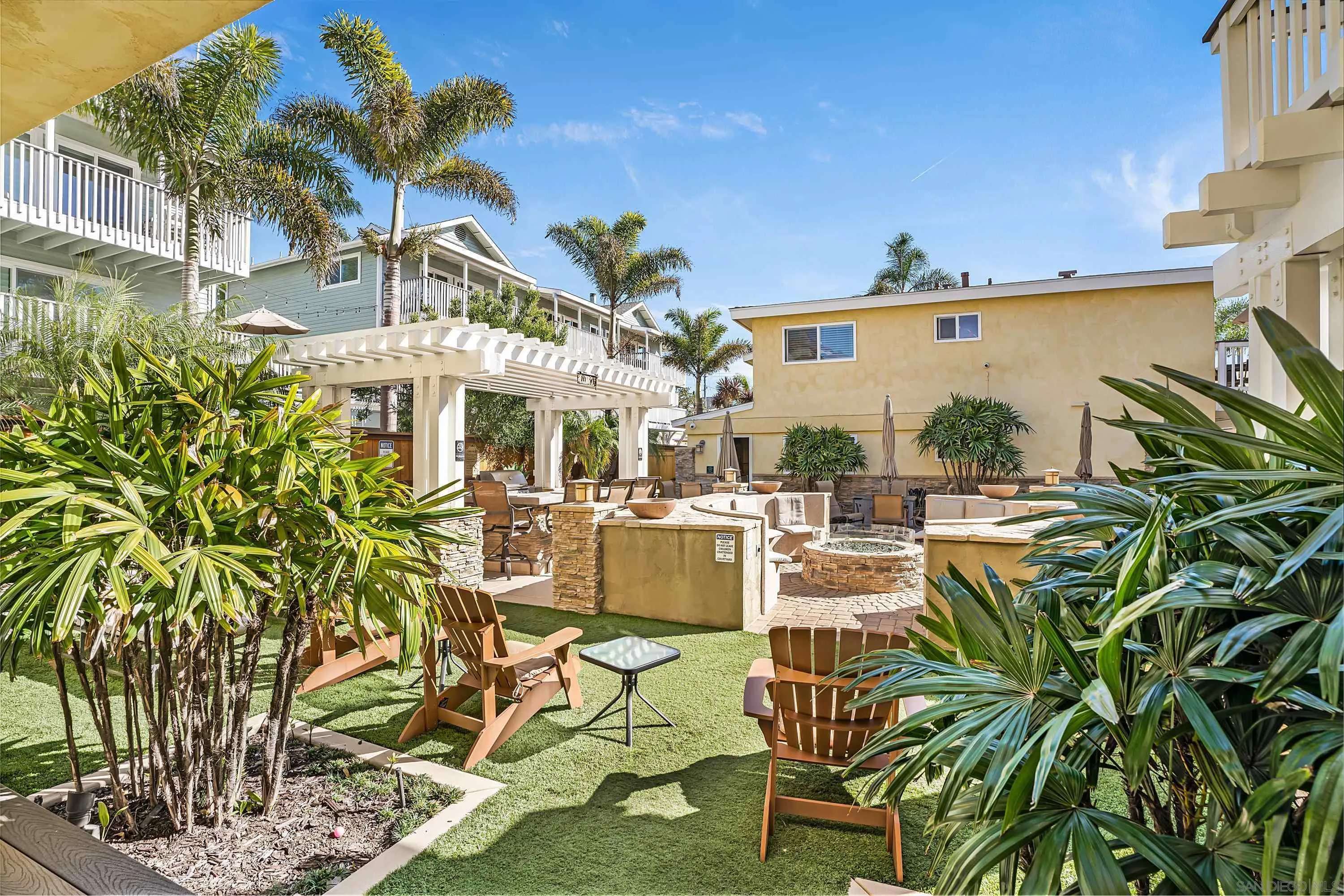 Carlsbad, CA 92008,150 Walnut Ave