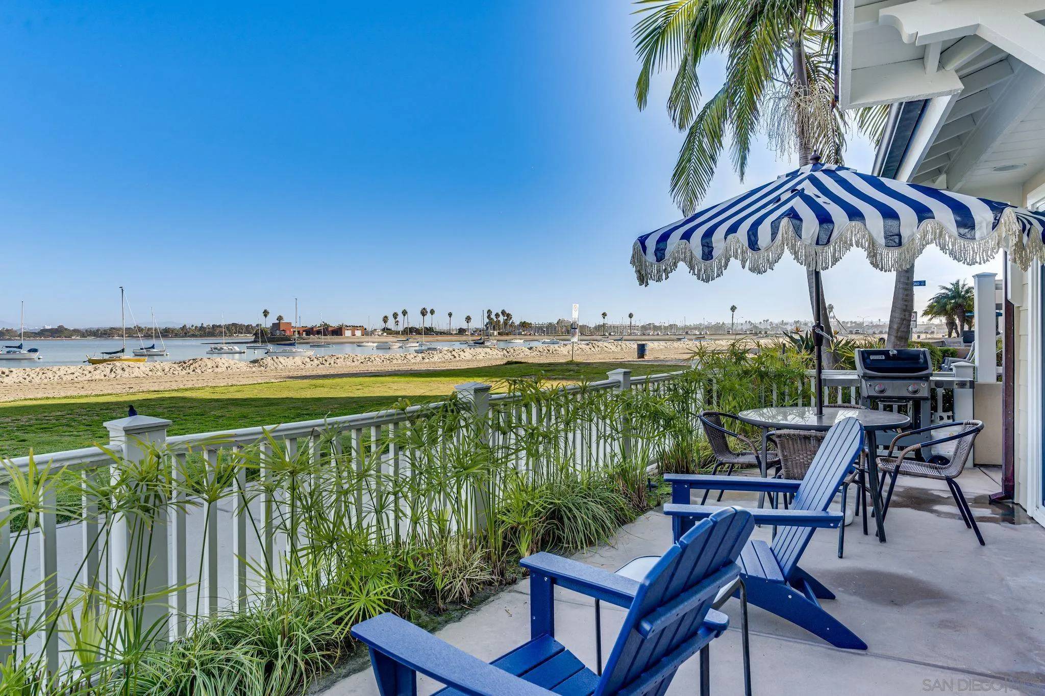 San Diego, CA 92109,3656 Bayside Walk