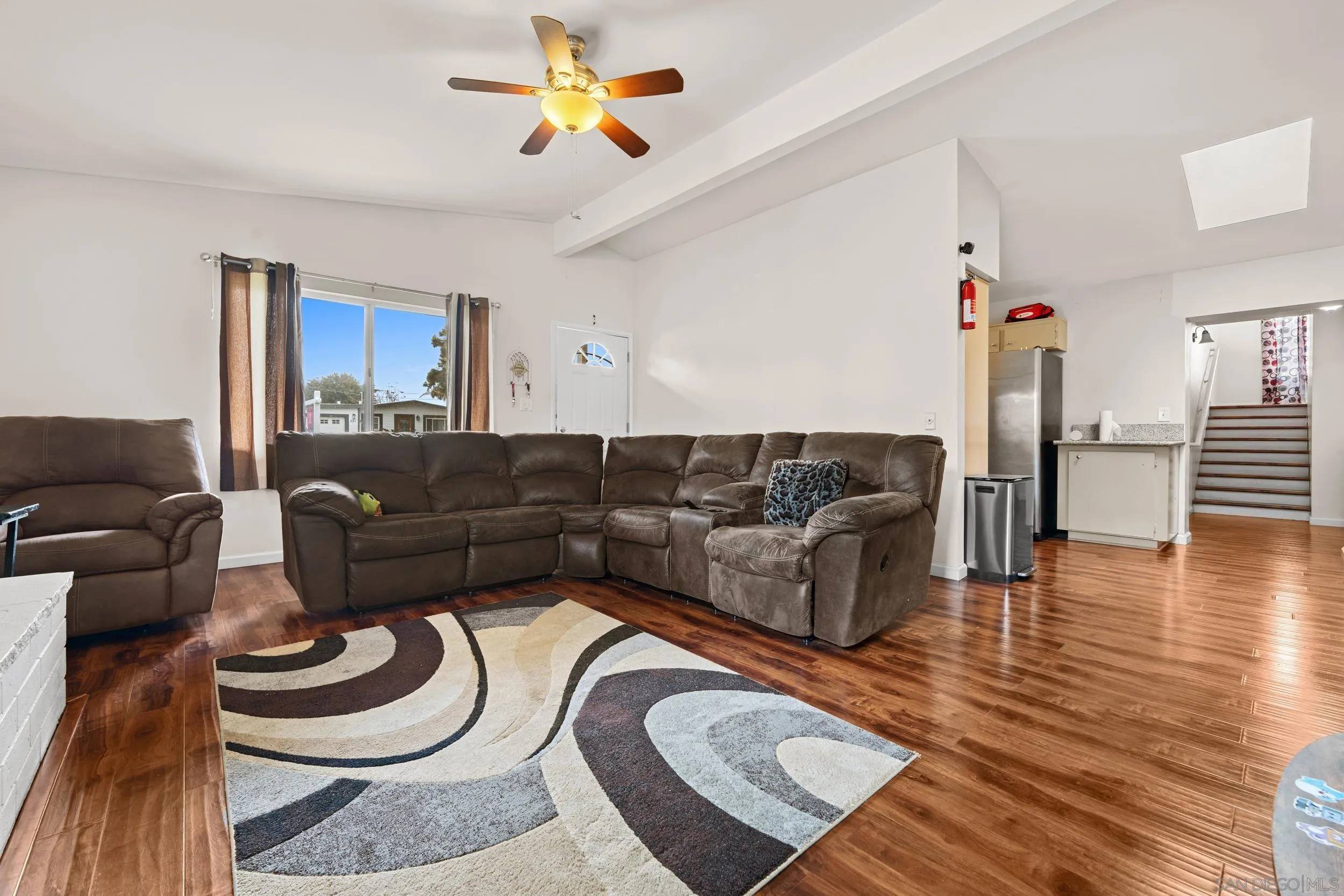 El Cajon, CA 92020,554 Lindsay St