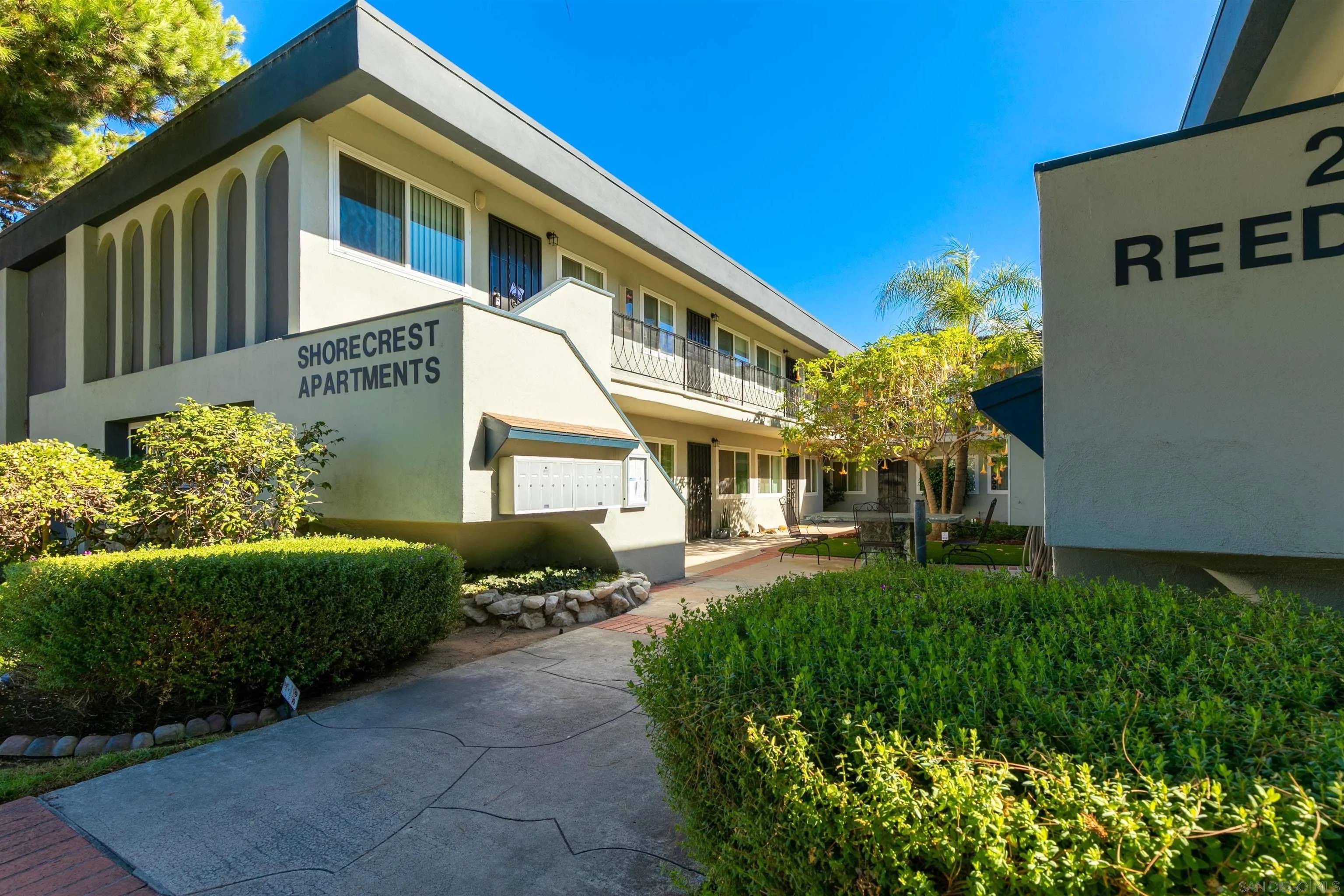 San Diego, CA 92109,2125 Reed Avenue