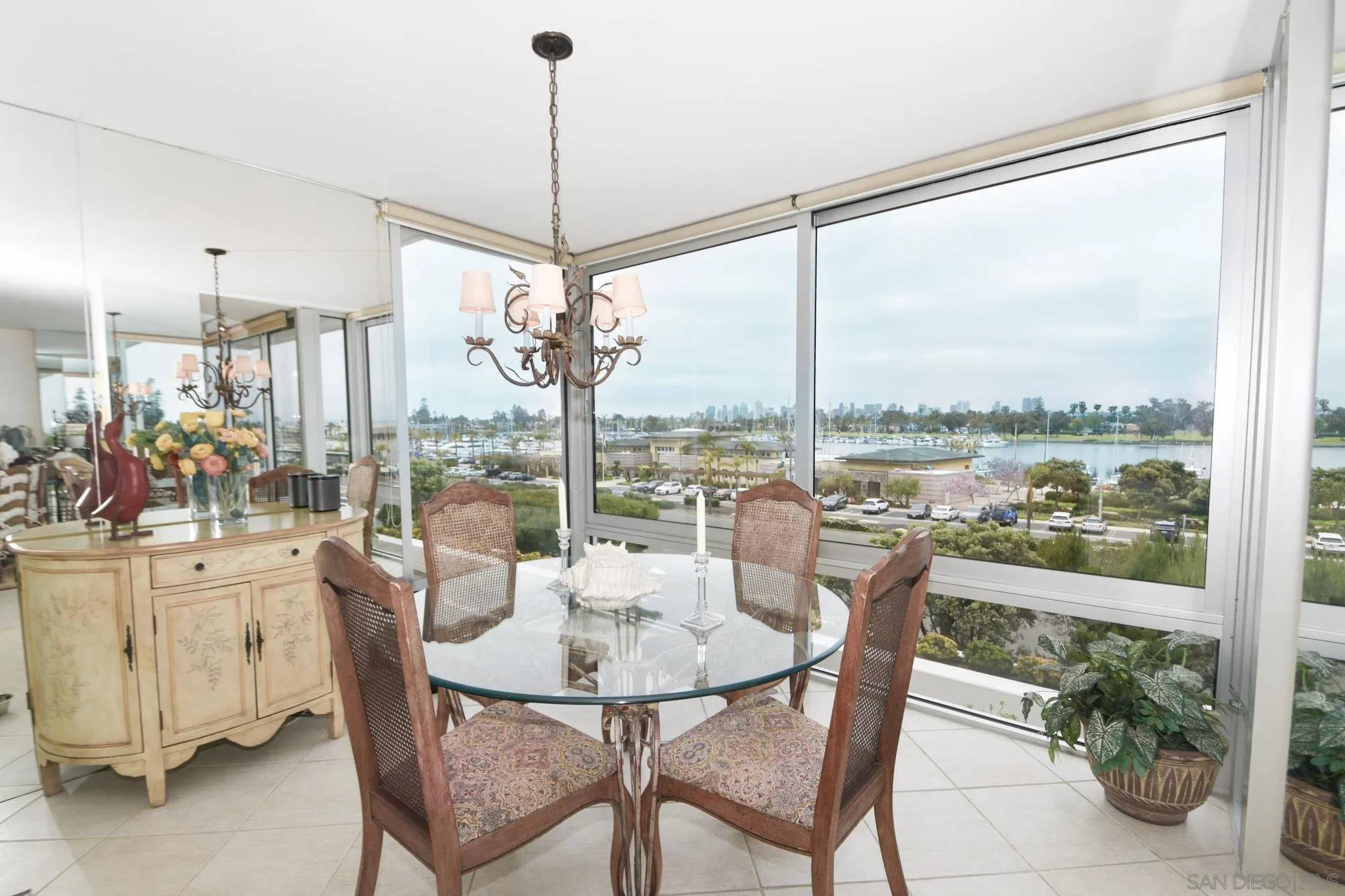 Coronado, CA 92118,1770 Avenida Del Mundo #206