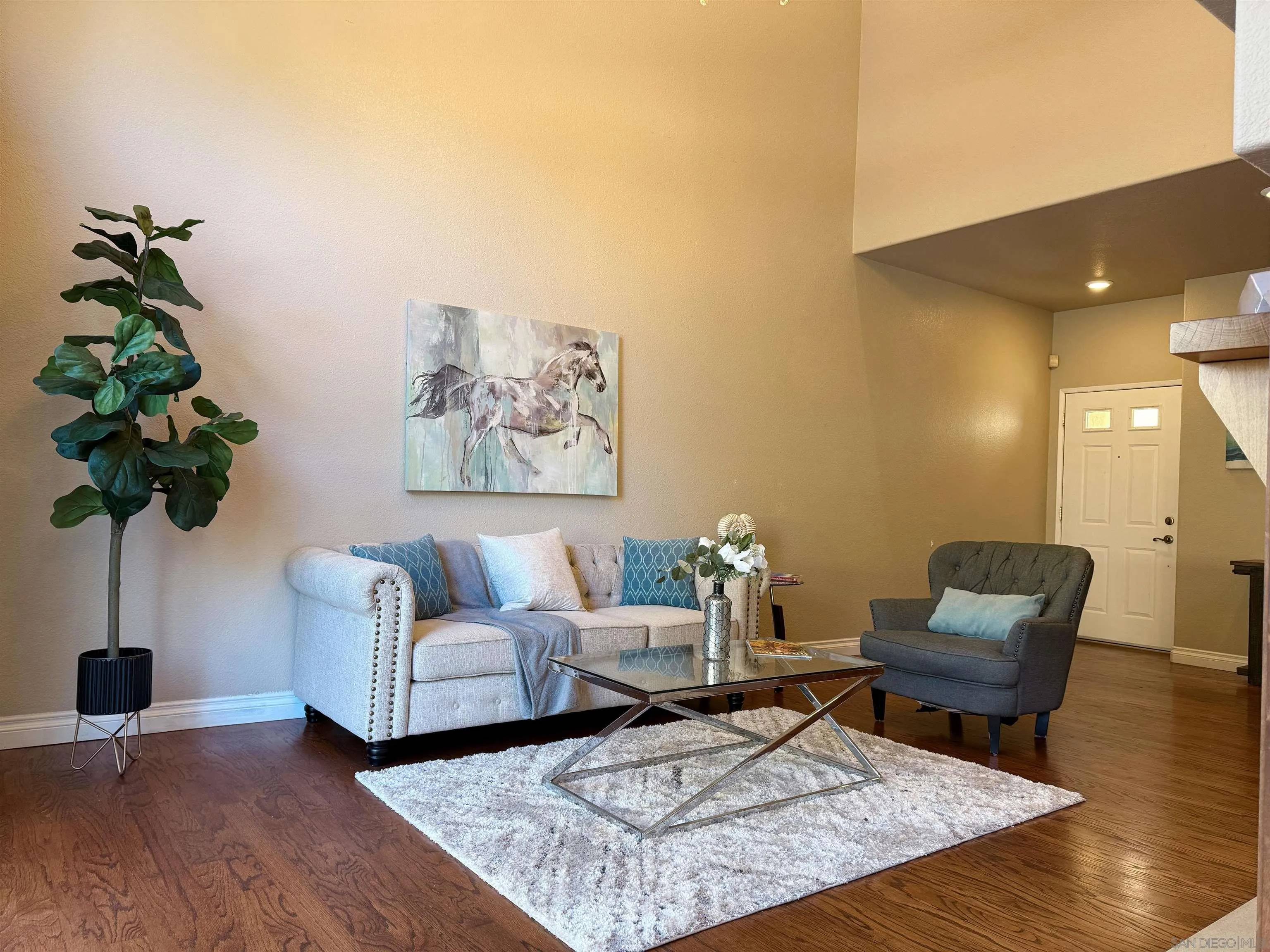 San Diego, CA 92130,3783 Ruette de Ville