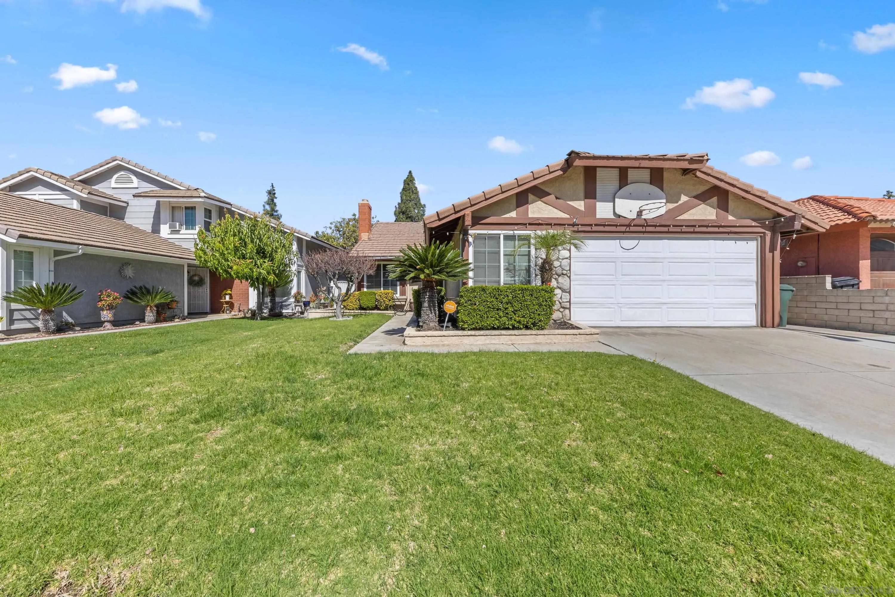 Fontana, CA 92337,14444 Hillcrest