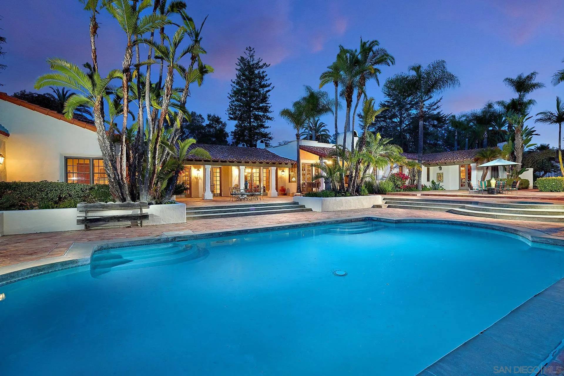 Rancho Santa Fe, CA 92067,6525 Lago Lindo