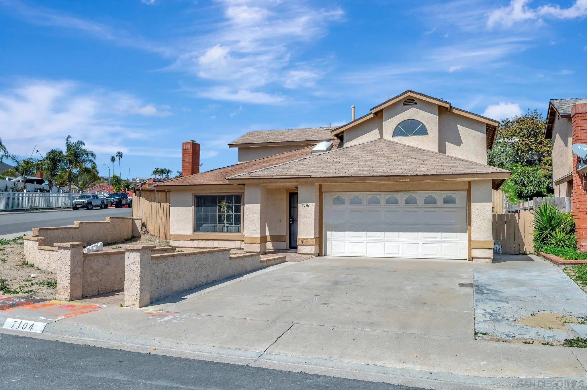 San Diego, CA 92114,7104 Woodshawn Dr