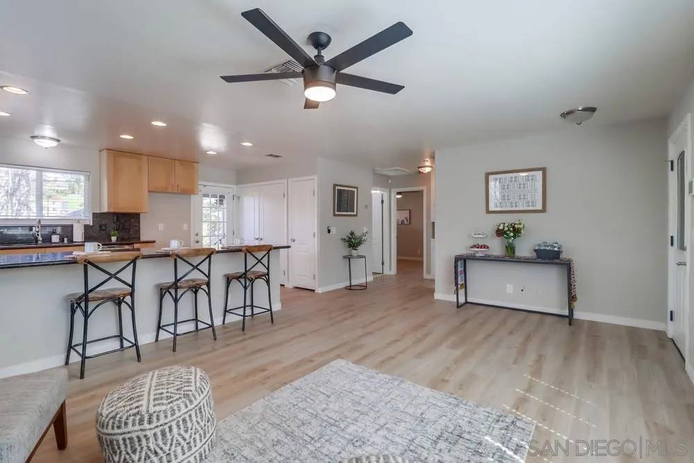 Spring Valley, CA 91977,8844 Greenview Pl