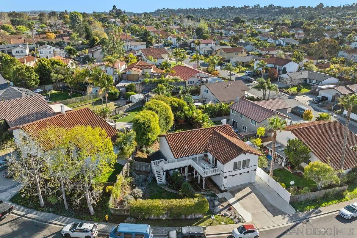 Encinitas, CA 92024,1635 Olmeda St