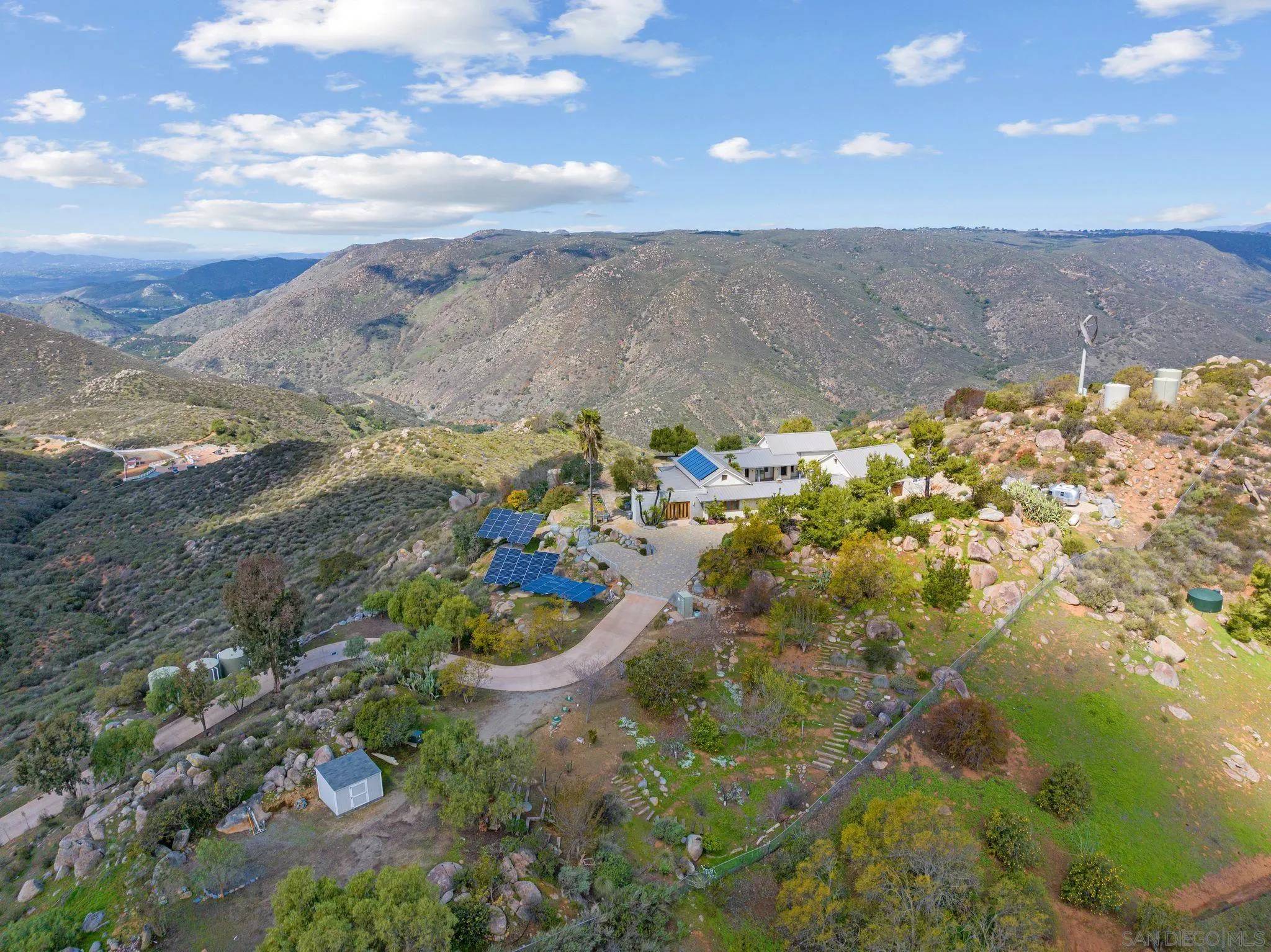 Ramona, CA 92065,20385 Rancho Villa Rd