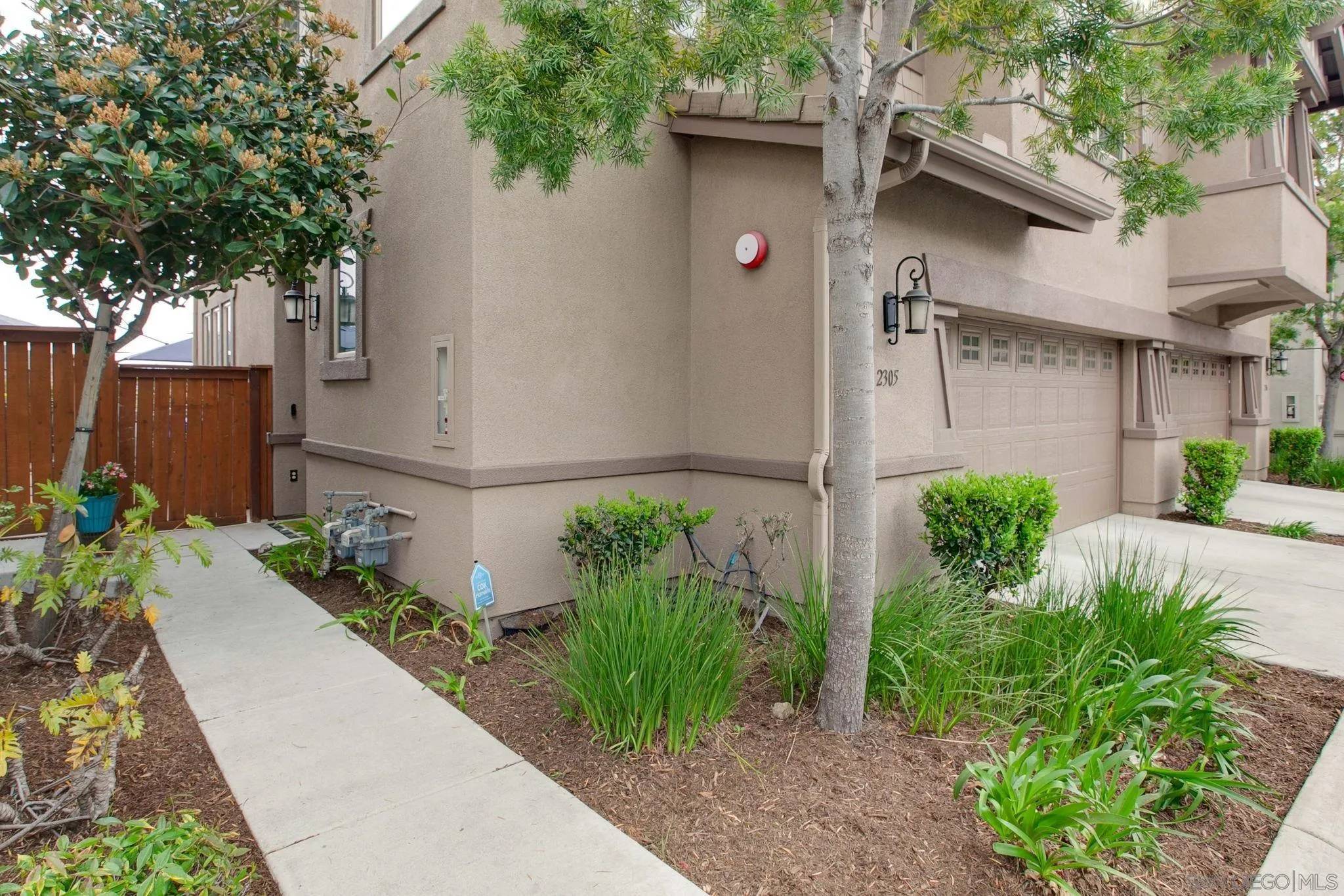 San Marcos, CA 92078,2305 Sky Corral