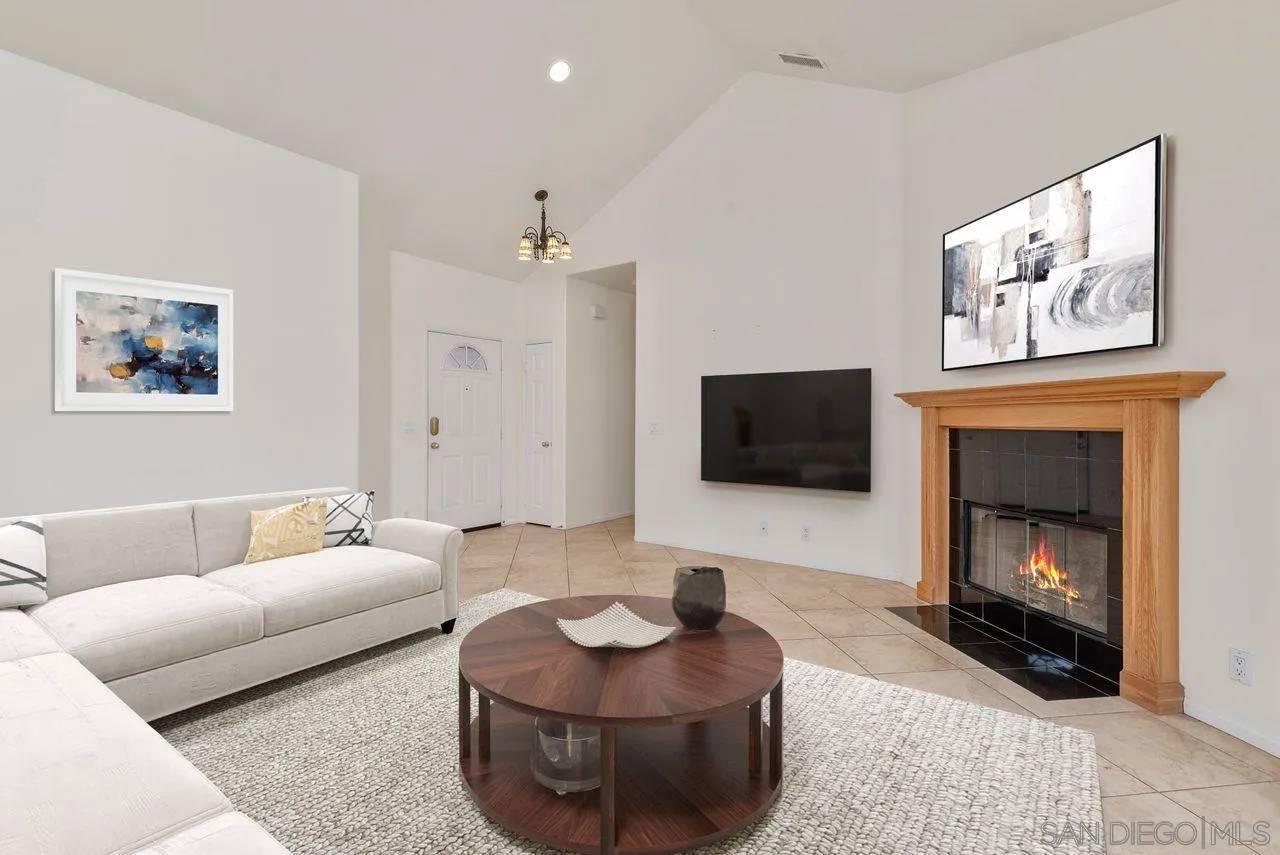 Poway, CA 92064,13222 Whitewater Dr