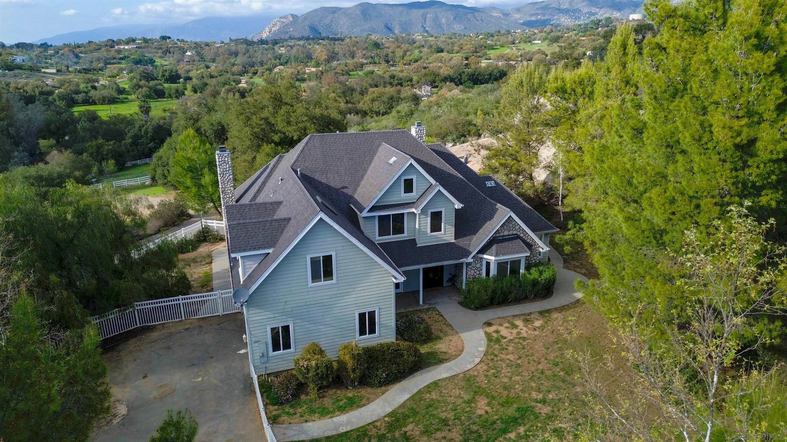 Valley Center, CA 92082,26691 Oak Trail Rd
