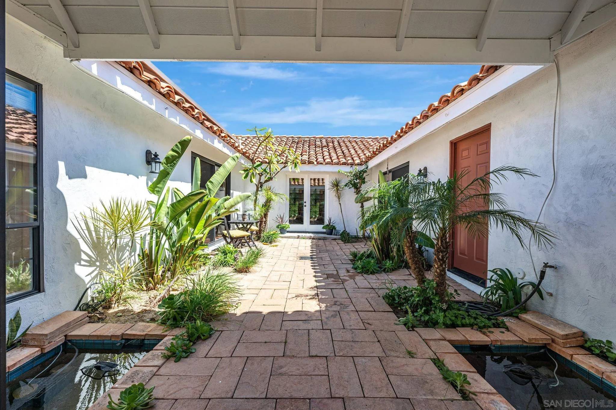 Fallbrook, CA 92028,1761 Winterwarm Dr